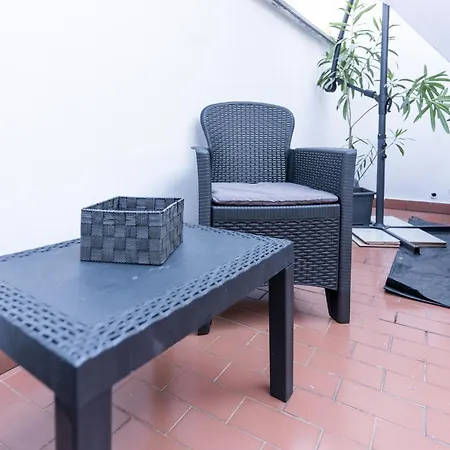 Zen Retreat With Jacuzzi, Patio & Private Garage Automatic Check In 24 7 With Netflix, Dazn, And Air Conditioning Apartman Casale Monferrato