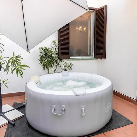 Zen Retreat With Jacuzzi, Patio & Private Garage Automatic Check In 24 7 With Netflix, Dazn, And Air Conditioning Apartment