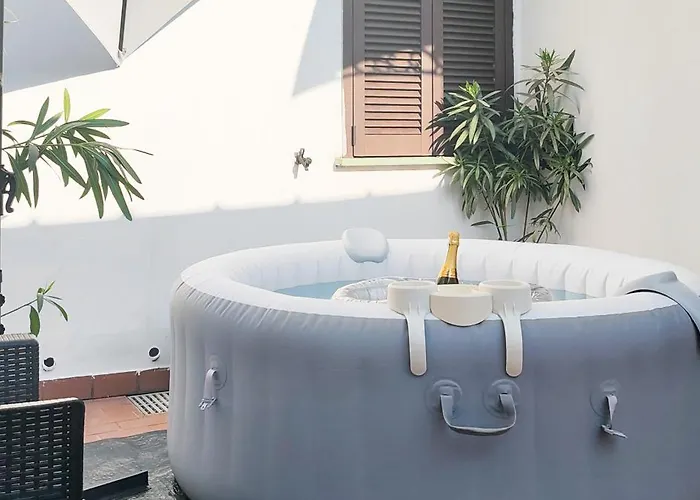 Διαμέρισμα Zen Retreat With Jacuzzi, Patio & Private Garage Automatic Check In 24 7 With Netflix Dazn And Καζάλε Μονφερράτο