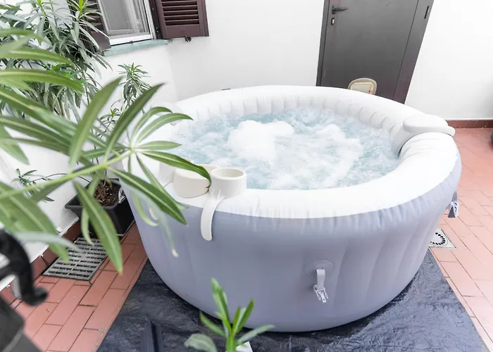 Zen Retreat With Jacuzzi, Patio & Private Garage Automatic Check In 24 7 With Netflix Dazn And Apartment *