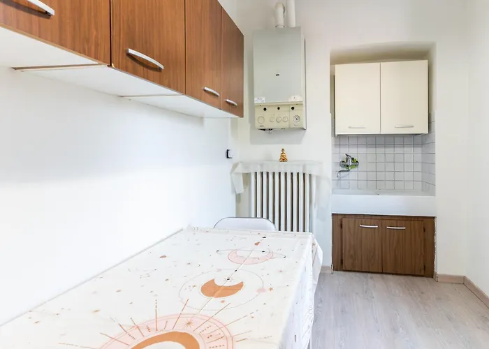 Zen Retreat With Jacuzzi, Patio & Private Garage Automatic Check In 24 7 With Netflix Dazn And Casale Monferrato